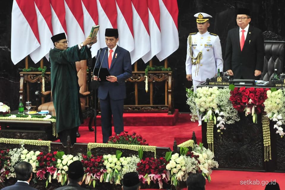 Pasangan Presiden Joko Widodo (Jokowi) dan Wakil Presiden K.H. Ma’ruf Amin Resmi Memimpin Republik Indonesia
